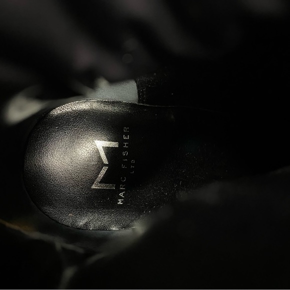 New! Marc Fisher Velima Black Leather Lace Up Lugsole Bootie 8.5 M - Picture 13 of 15